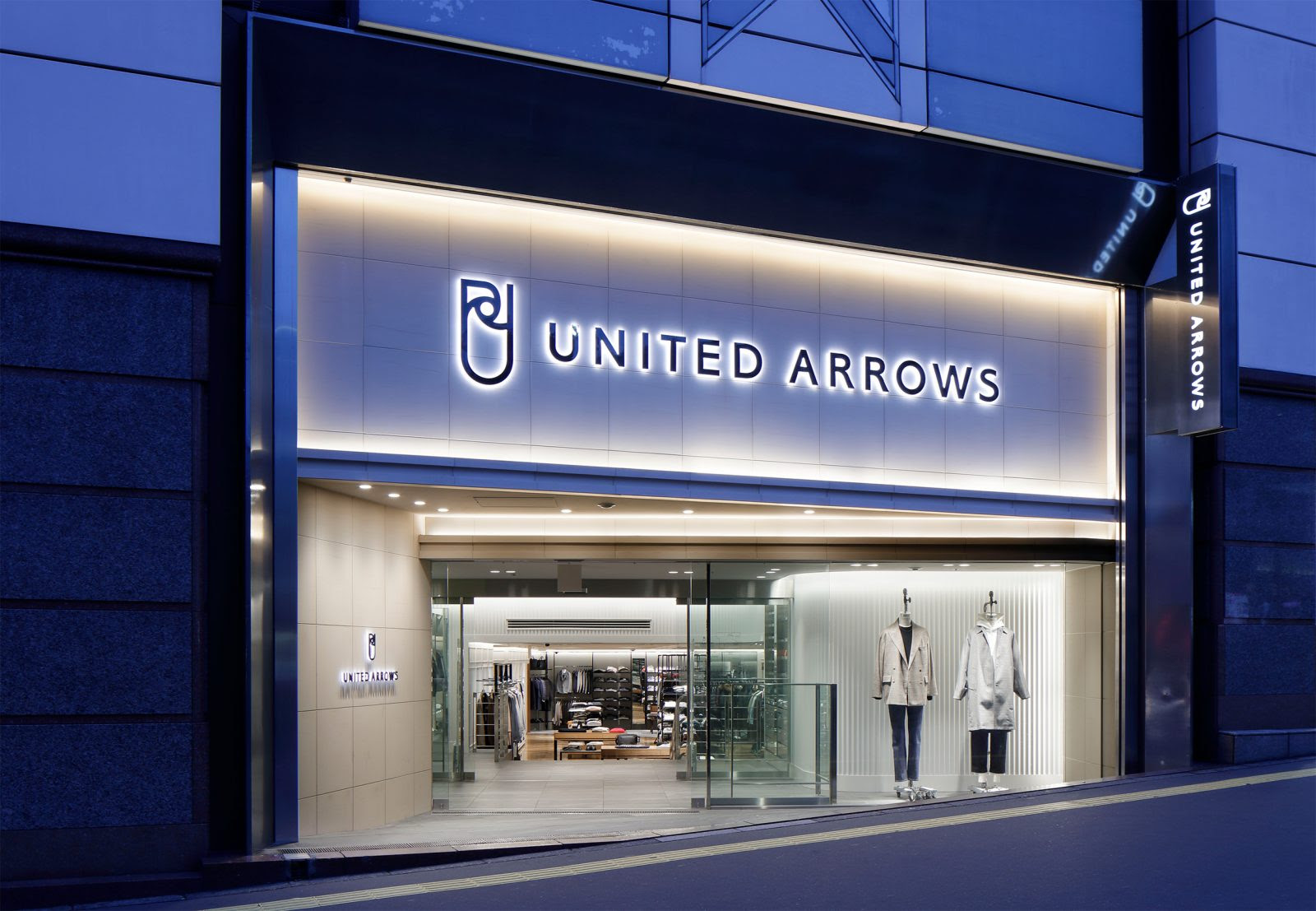 United Arrows Works Gramme Inc