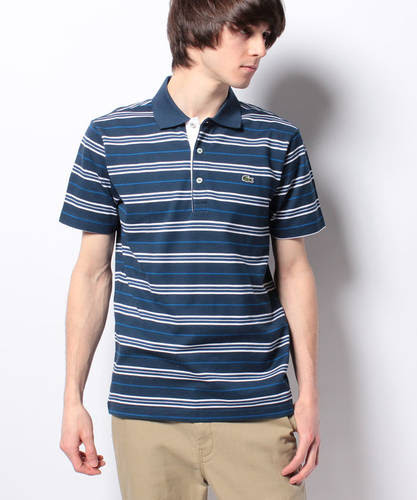 紺 ネイビーのポロシャツのメンズコーディネート 着こなし