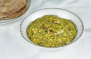 spinach moong dal