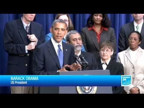 Barack Obama met House of Representatives speaker John Boehner to discuss the fiscal cliff