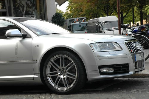 audi s8 v10. Audi S8 V10 450 Hp. Nice car !