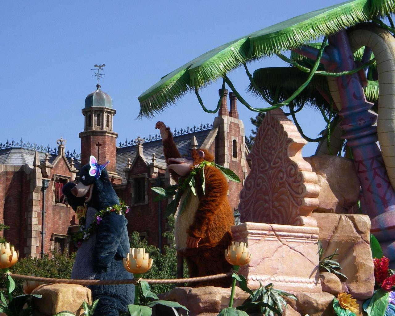 東京ディズニーランドに行こう ディズニー 無料壁紙 画像 リロ スティッチのフリフリ大騒動 Find Stitch
