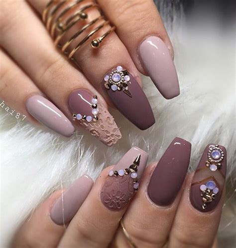 Nail Design Rhinestone