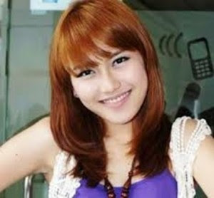 foto ayu ting ting 2013