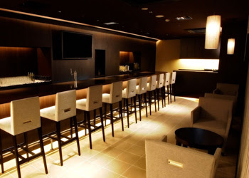 カスタマカフェ 三軒茶屋店 インターネットカフェｎａｖｉ