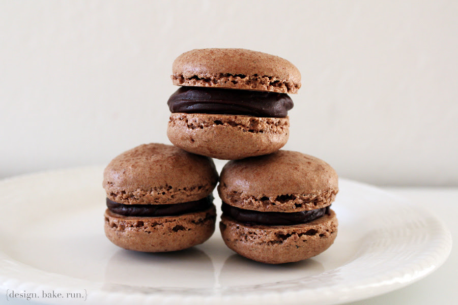 Chocolate Macarons with Chili Pepper Chocolate Ganache via design. bake. run.
