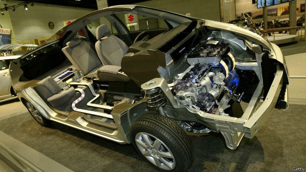Un Prius en una exhibición de autos de 2003