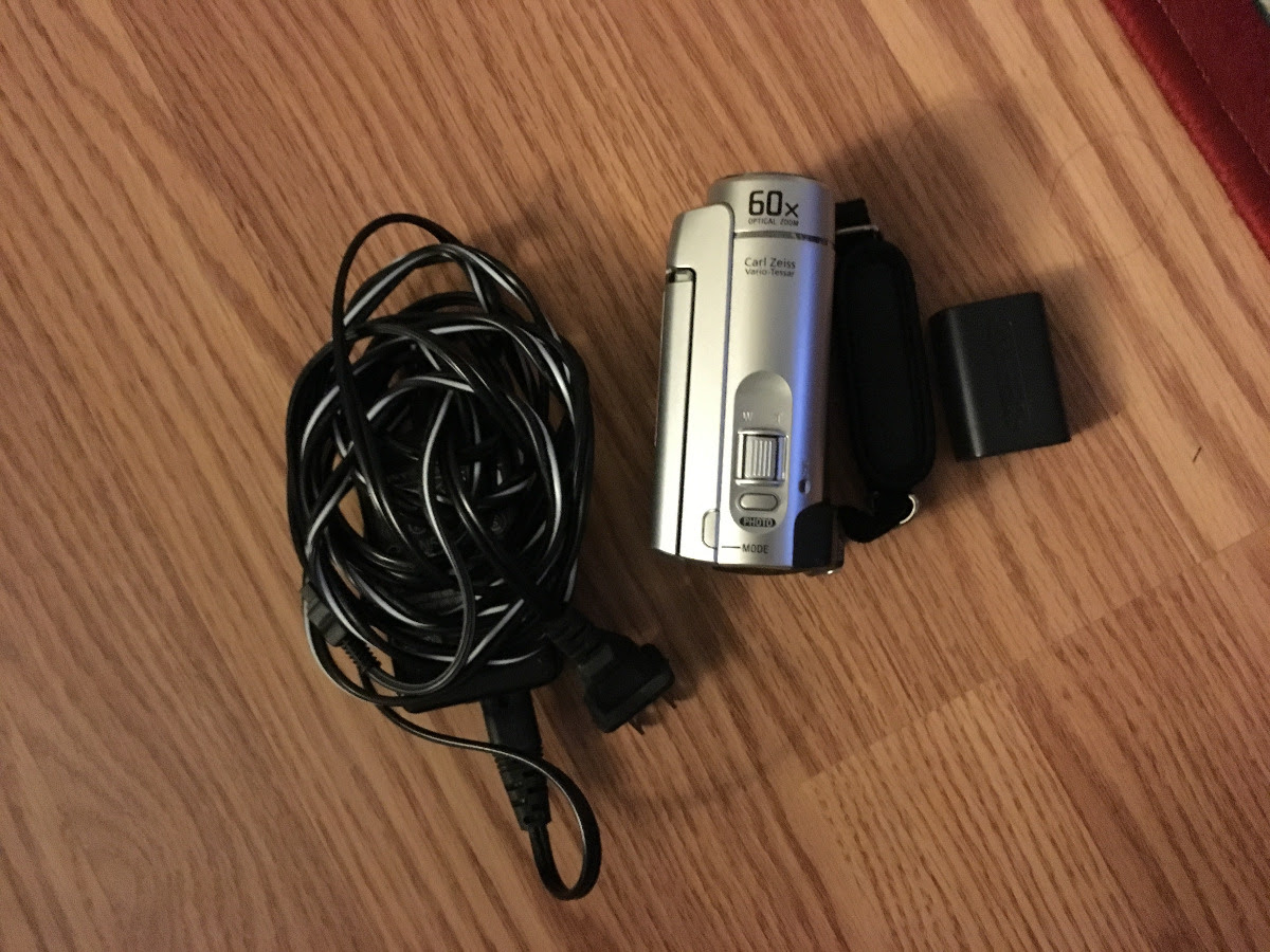 Sony Handycam DCR-SX41