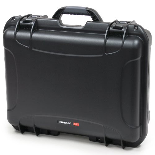 Nanuk 930 Case with Padded Divider (Black)