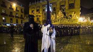 Ver vídeo  'La Semana Santa en una aplicación'