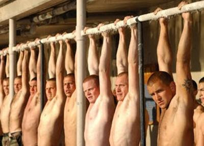 懸垂1000回できたものにだけ床を与えよう 安心してください 履いてますからへのボケ ボケて Bokete