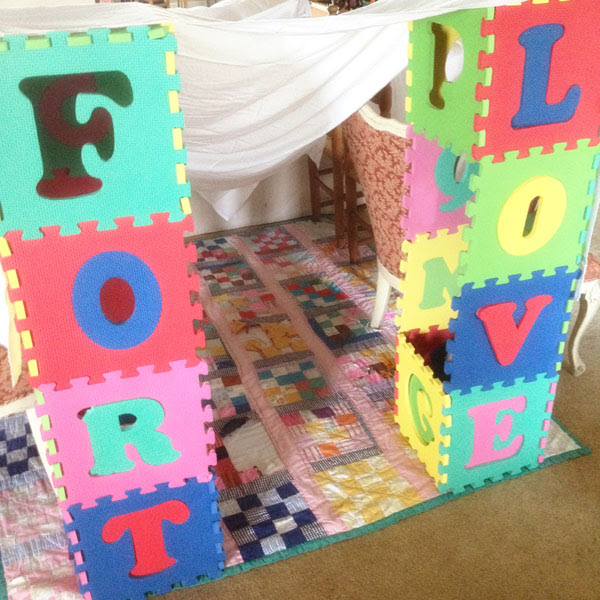 fortbuilding2214