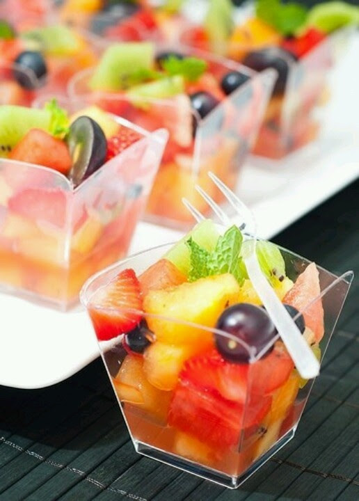Individual Fruit Cups | Party Ideas - Fruits | Pinterest