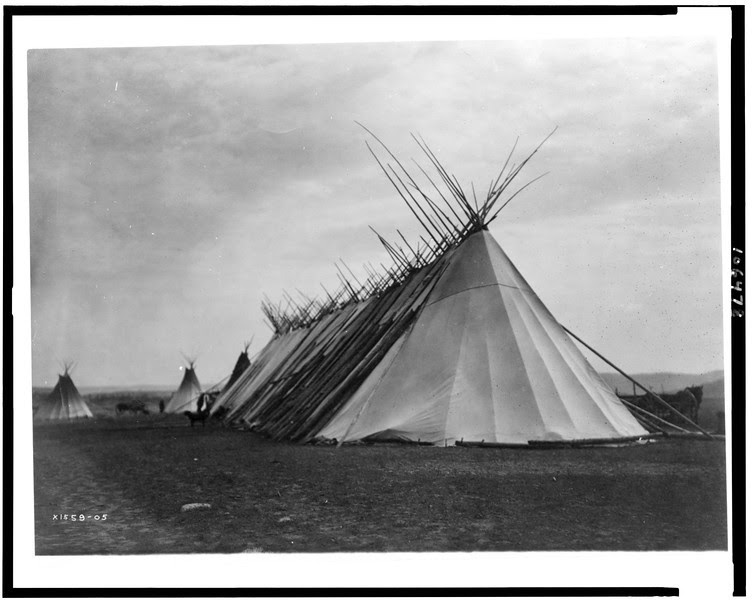 Description of  Title: [Joseph Dead Feast Lodge--Nez Percé].  <br />Date Created/Published: c1905.  <br />Photograph by Edward S. Curtis, Curtis (Edward S.) Collection, Library of Congress Prints and Photographs Division Washington, D.C.