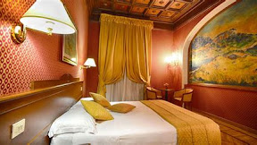 Luxury & Comfort: Indulge in the Heart of Rome at Hotel Montecarlo
