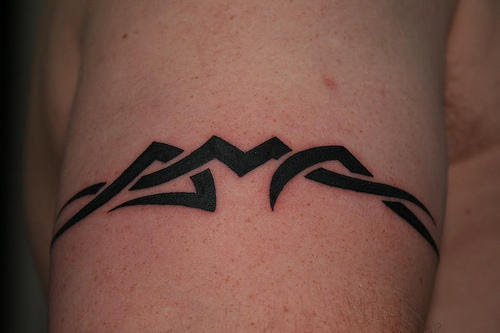 20 Awesome Tribal Band Tattoos