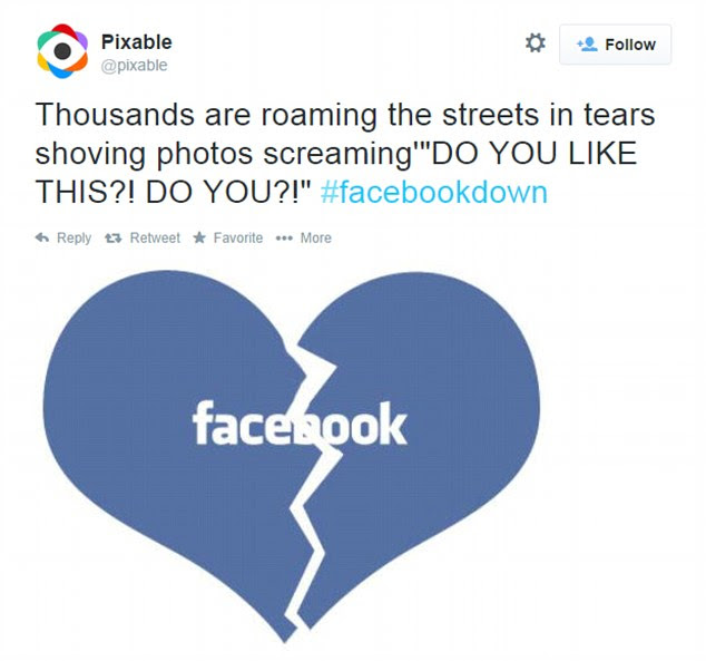 #facebookdown became a trending topic on Twitter