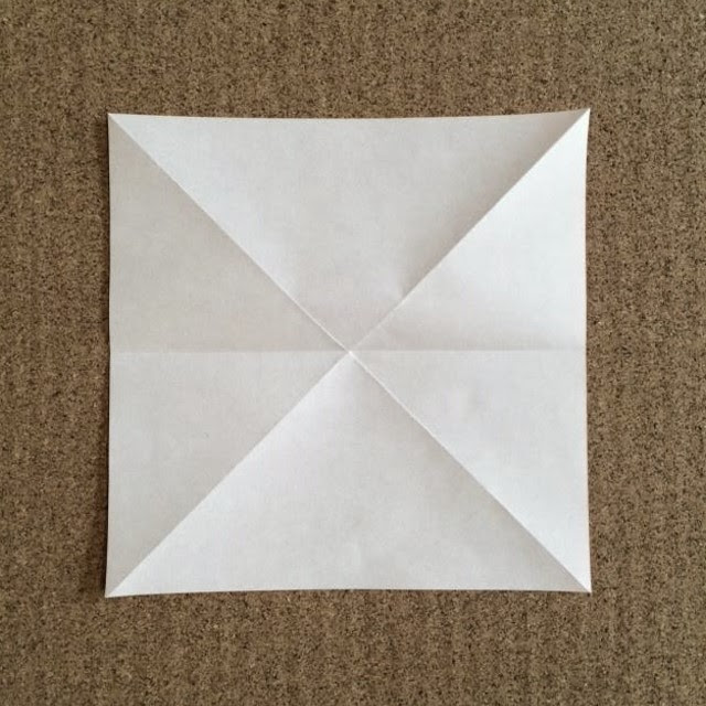 折り紙のガーベラの立体の折り方 難しいけど綺麗な花 イクメンパパの子育て広場