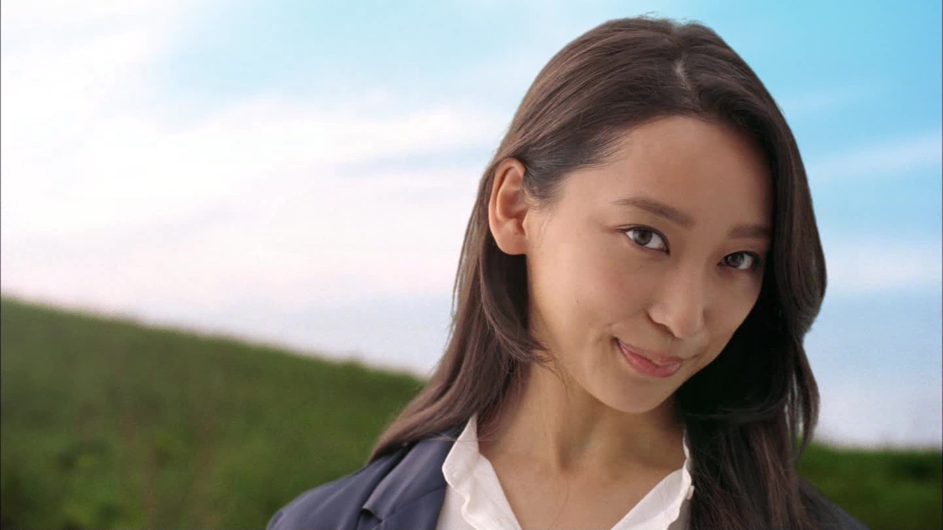 画像1枚 杏の着物姿からセクシーなドレス姿まで 美人でかわいい高画質な画像 壁紙まとめ 写真まとめサイト Pictas