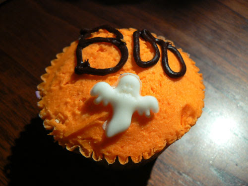 Boo cupcake.jpg