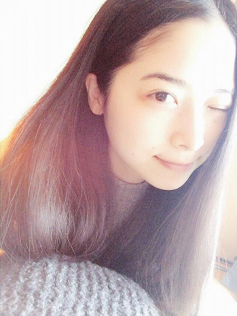 久保陽香 東京海上日動火災保険のcmで空港で家族と別れる美女 このcmの女の子誰