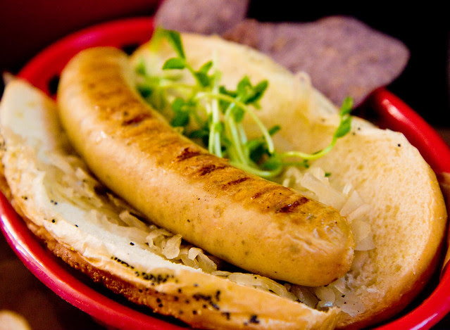 Country chicken sausage, Brats