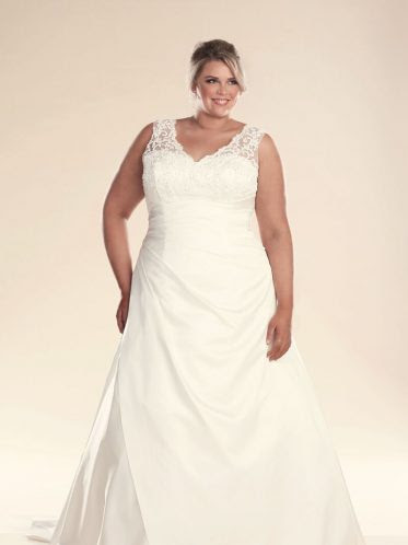 Simple plus size wedding dress Annie Plus size Bridal Simple plus size wedding dress Annie Plus size Bridal