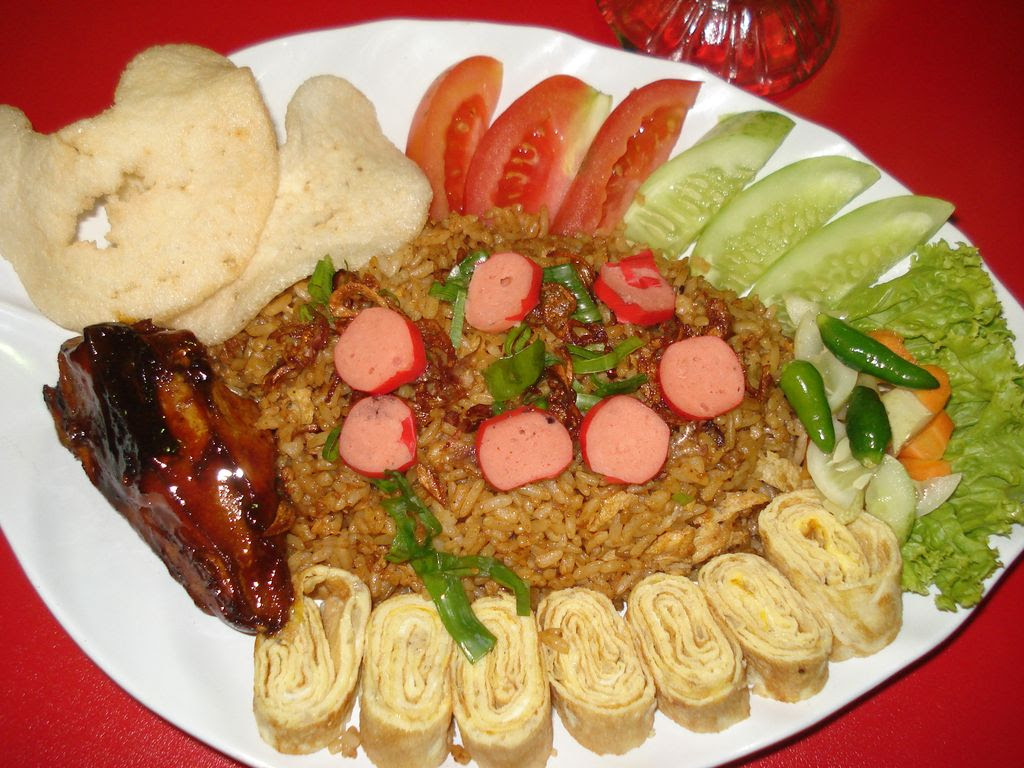 http://namakutree.files.wordpress.com/2011/11/nasi-goreng.jpg