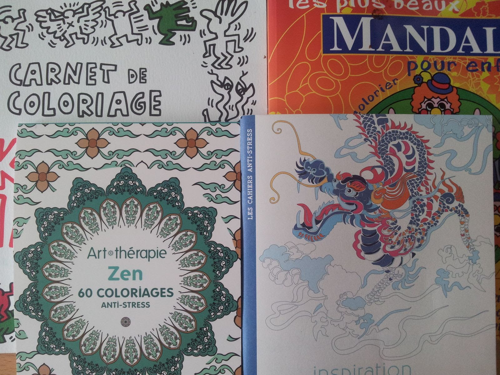 Livres de coloriages pour adultes et enfants