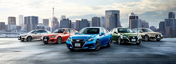 トヨタのクラウンロイヤルサルーンとクラウンアスリートの違いは何 Car Log カーログ