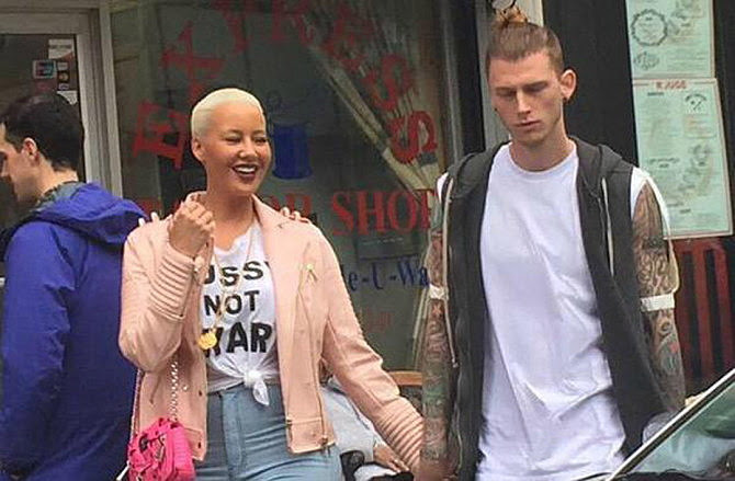 Amber Rose gushes about new boyfriend Machine Gun Kelly.