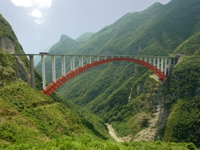 Zhijinghe River Bridge, China (source: wiki)