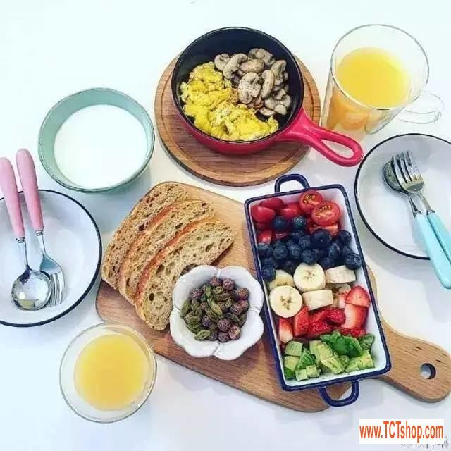  Hoa hậu Thế giới từng đến Việt Nam khiến vạn người mê