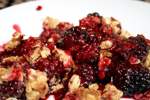 Blackberry crisp