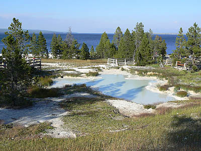 source chaude bleue opalescente.jpg