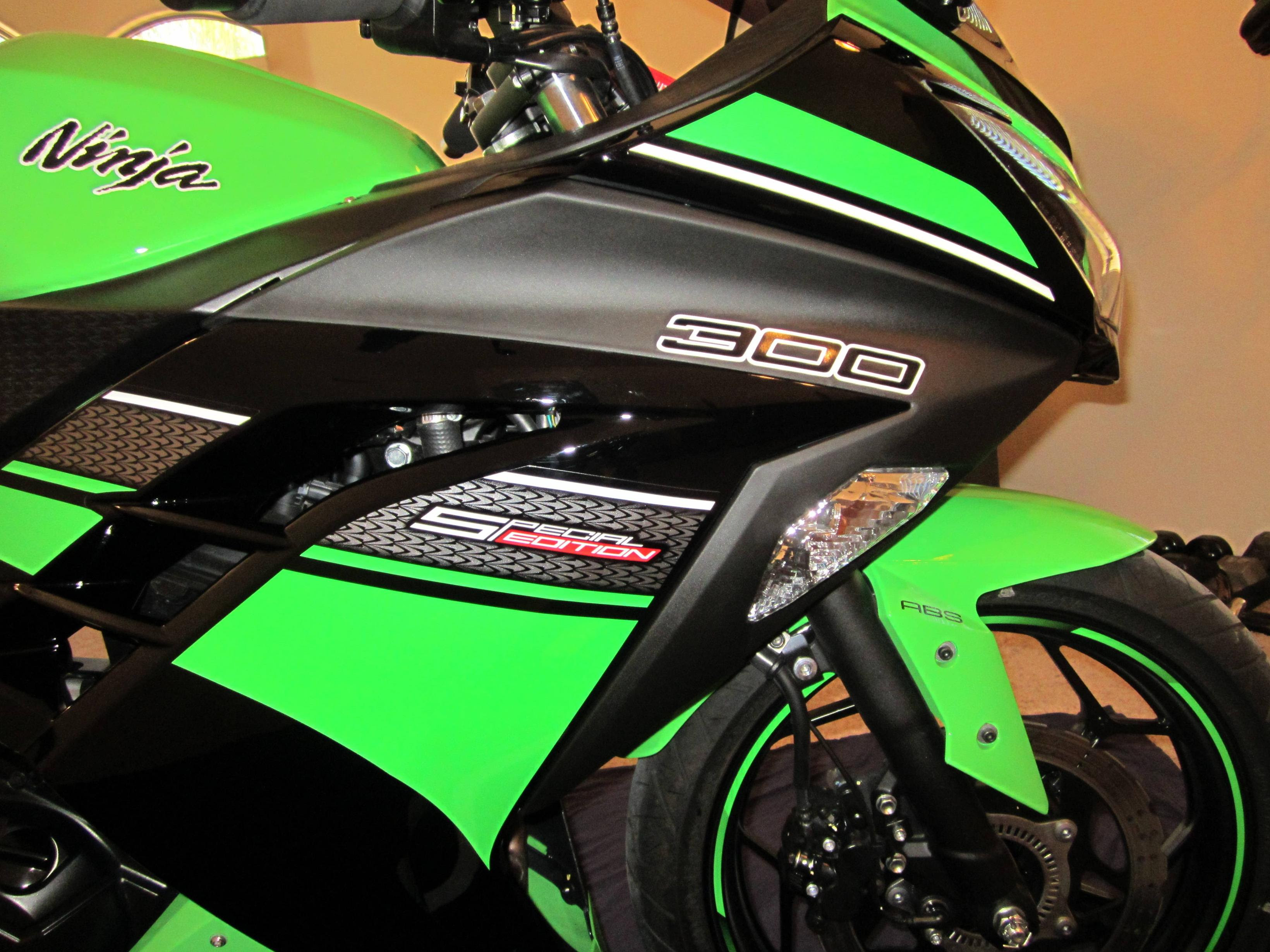 My ZX 3R in 636 style Decals by Spacep0d Kawasaki  