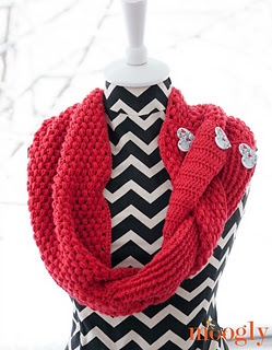 Madly_in_love_cowl_small2