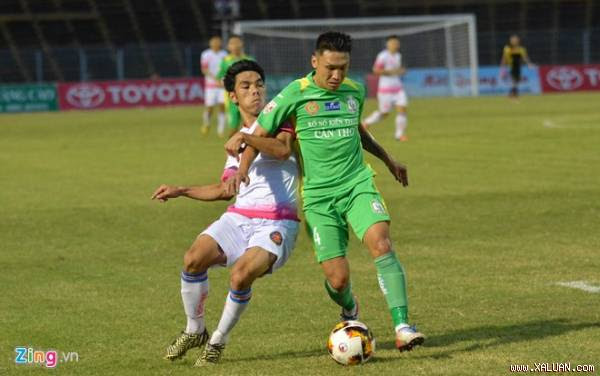 Sài Gòn FC thua 2-4 trước đội bét bảng Cần Thơ