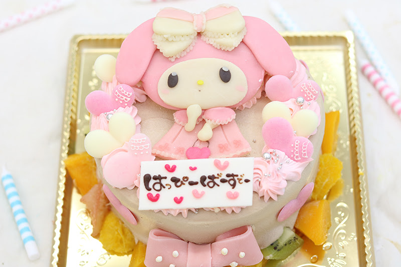 バースデーロリアン デコレーションケーキ キャラクターケーキ 似顔絵ケーキは当店にお任せ下さい