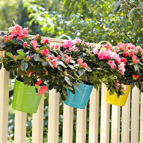 Portable Container Garden - 40 Genius Space-Savvy Small Garden Ideas and Solutions