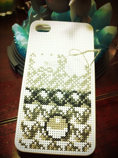 クロスステッチでポケモンのオリジナルiphoneケースを作る 気になるブログ