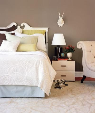 23 Fabulous Bedroom Decorating Tricks