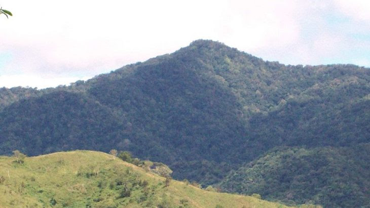 Gambar  Gunung 
