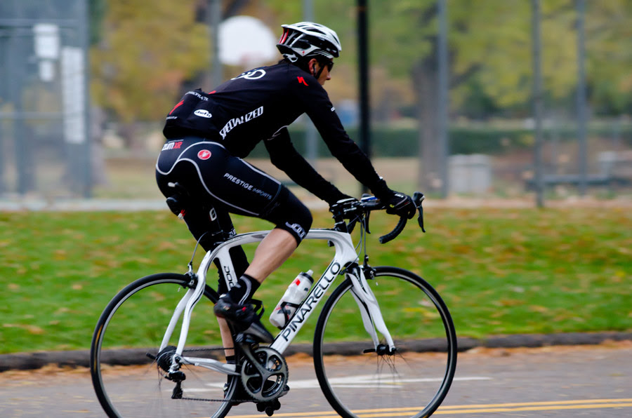 フリー写真 ロードバイクに乗る外国人男性でアハ体験 Gahag 著作権フリー写真 イラスト素材集