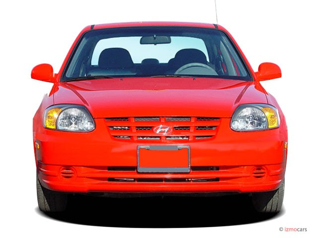 2004 Hyundai Accent - Photo Gallery