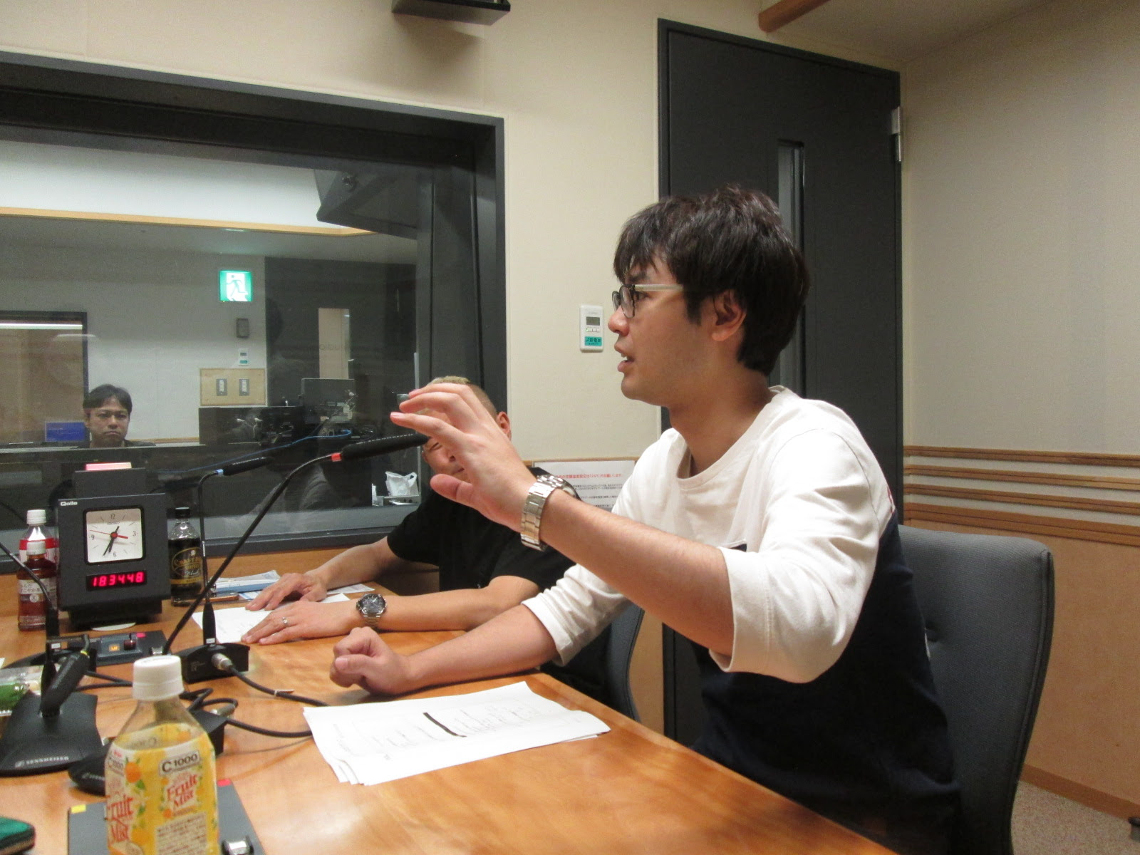 天野くん出演ドラマ第二弾 の巻 キャイ ンのガクラン