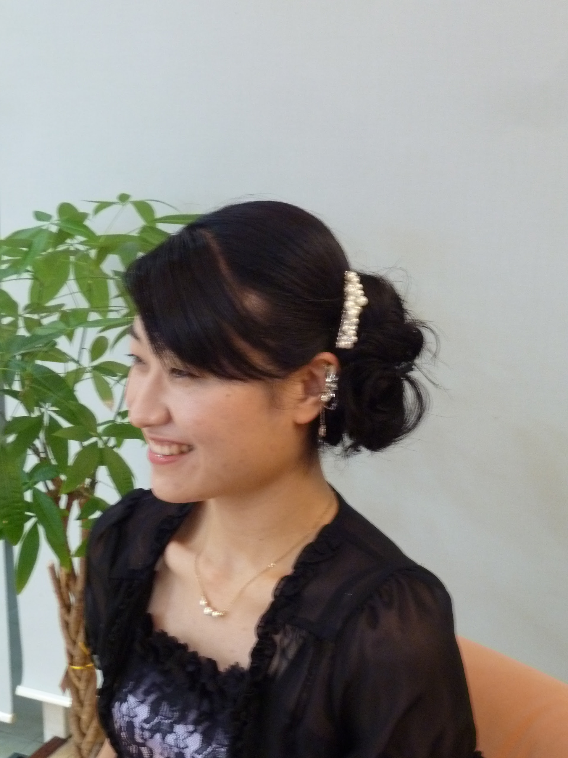お呼ばれヘアセット メイク スズラン美容室