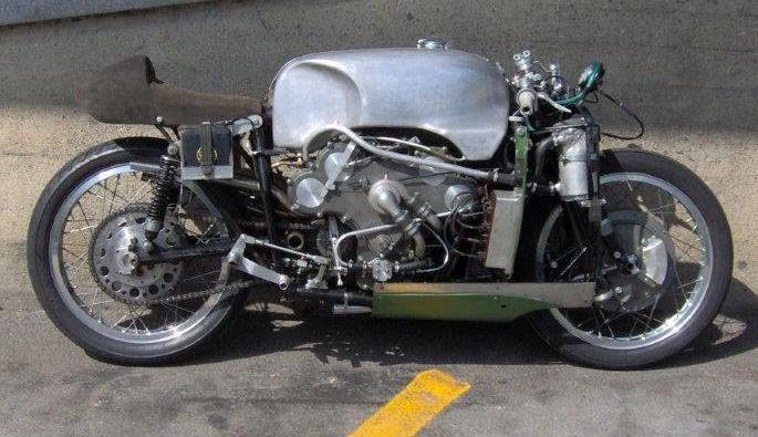 17+ Ide Penting Moto Moteur V8