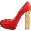 Blake Lively wearing Christian Louboutin Bois Dore Pumps