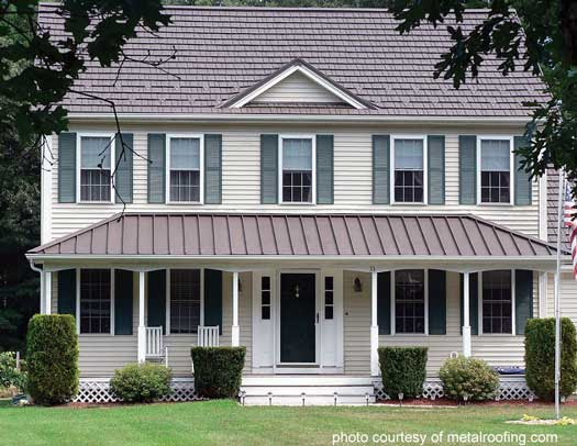 images of front door awnings Front Porch with Metal Roof | 525 x 406